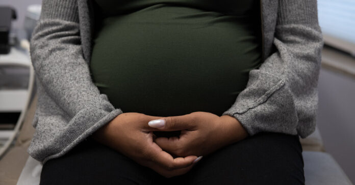 A Blood Test Predicts Pre-eclampsia in Pregnant Women A Blood Test Predicts Pre-eclampsia in Pregnant Women