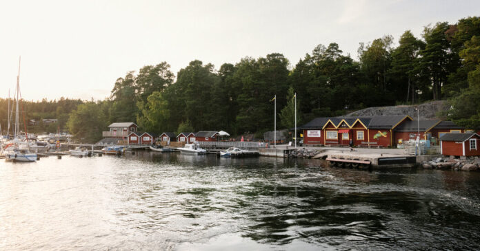 The Wind, the Water, the Islands: Exploring Stockholm’s Archipelago The Wind, the Water, the Islands: Exploring Stockholm’s Archipelago