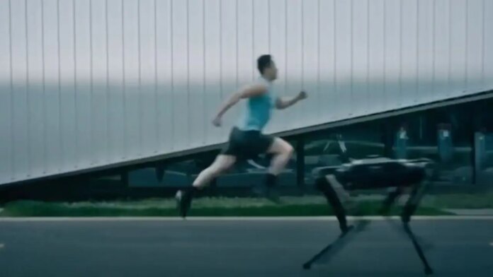 1-robot-dog-sprints-into-history-books-by-breaking-speed-records.jpg