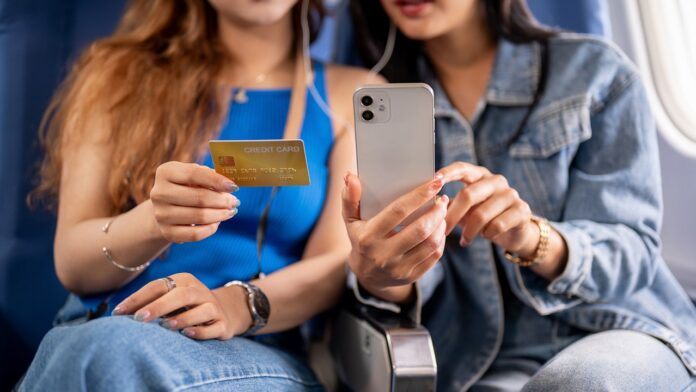 Seat swapper sends fellow Delta flyer $150 Venmo to switch Seat swapper sends fellow Delta flyer $150 Venmo to switch for aisle seat, Reddit user claims