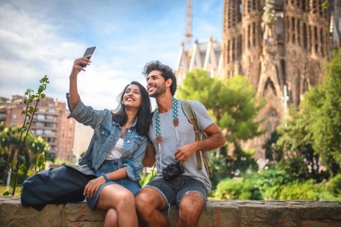 Popular religious landmark to dedicate separate 'selfie space' to trim tourist crowds