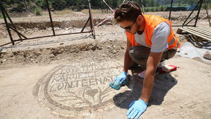 Fifth-century church with ancient Christian inscription found among Turkey ruins Fifth-century church with ancient Christian inscription found among Turkey ruins