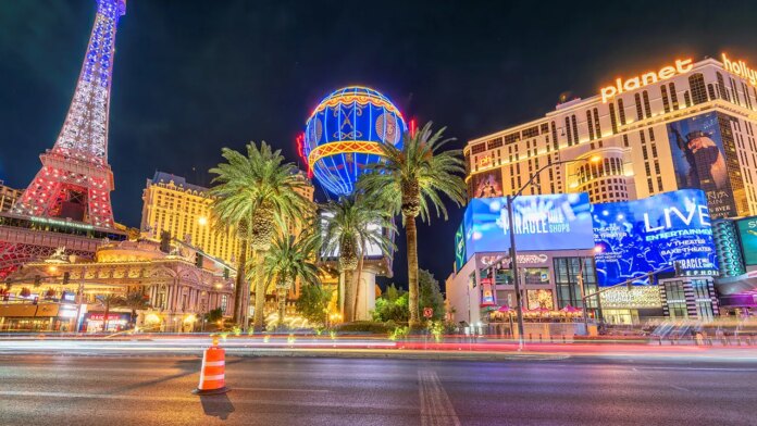 Tourism visits to Las Vegas show mixed results as casino owner makes bold prediction