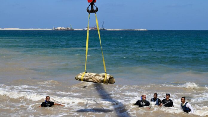 2,000-year-old city ruins discovered by archaeologists in Alexandria, Egypt