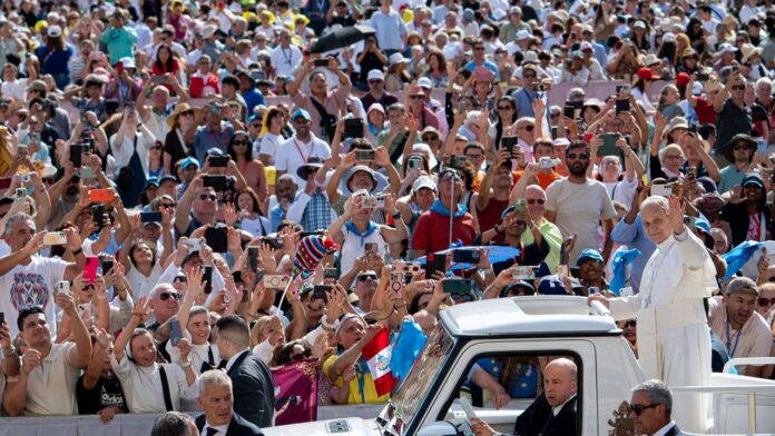 Pope to canonize Carlo Acutis and Pier Giorgio Frassati in Rome Sunday