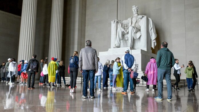 Washington, DC, launches ‘DC is Open’ tourism campaign to boost visits during government shutdown