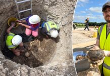 Archaeologists uncover 2,000-year-old murder mystery on UK TV show Archaeologists uncover 2,000-year-old murder mystery on UK TV show