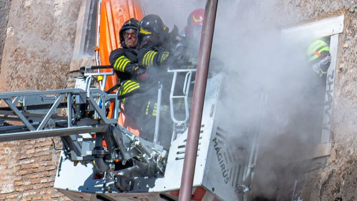Worker dies after 11-hour rescue from collapsed medieval tower in Worker dies after 11-hour rescue from collapsed medieval tower in Rome