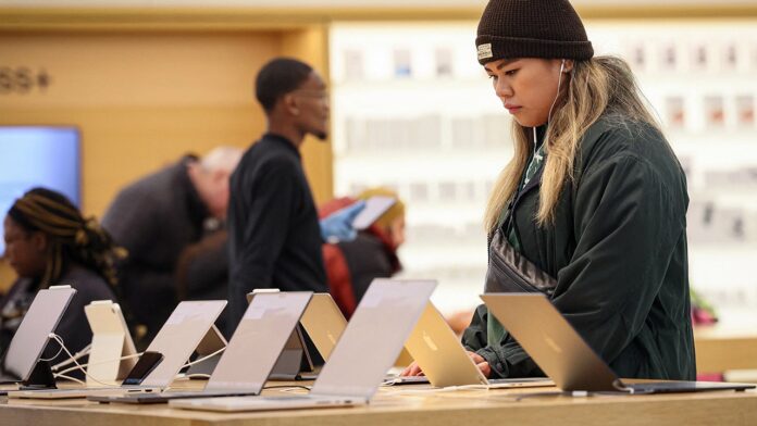 apple-store-macbook.jpg