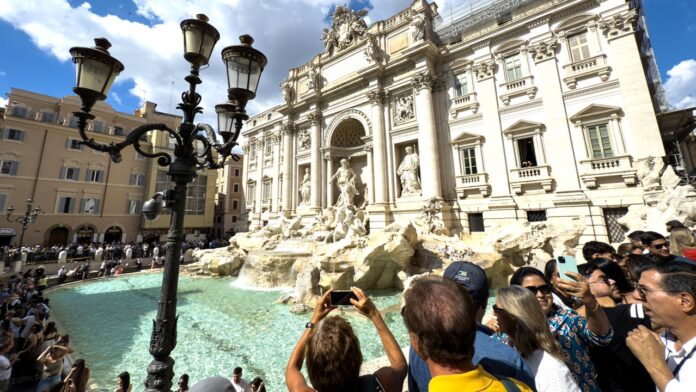 Rome will charge foreign visitors a $2.35 Trevi Fountain fee starting in 2026
