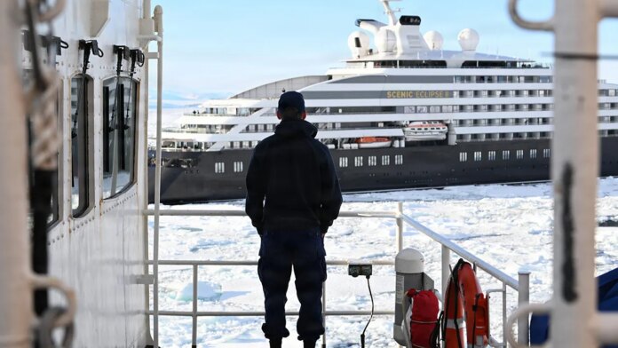 Cruise ship Scenic Eclipse II trapped in thick Antarctica ice Cruise ship Scenic Eclipse II trapped in thick Antarctica ice is freed by Coast Guard