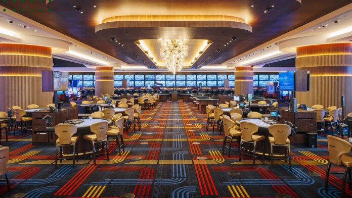 Drop in Canadian visitors to Las Vegas prompts casino owner's Drop in Canadian visitors to Las Vegas prompts casino owner's 'at par' exchange deal