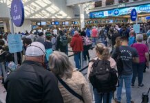 Spirit Airlines canceled over 250 flights amid bankruptcy; passengers push back Spirit Airlines canceled over 250 flights amid bankruptcy; passengers push back