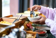 Free hotel breakfasts stolen by non-guests caught sneaking in without paying Free hotel breakfasts stolen by non-guests caught sneaking in without paying