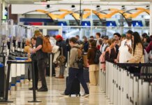 UK warns its travelers of US airport delays amid TSA government shutdown UK warns its travelers of US airport delays amid TSA government shutdown